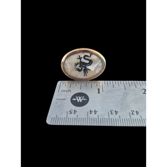 Vintage Mens Cufflink Dragon Oval Gold Tone - Picture 2 of 4